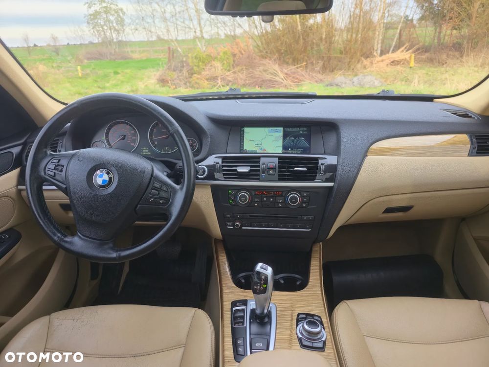 BMW X3 xDrive28i Sport-Aut Advantage - 15