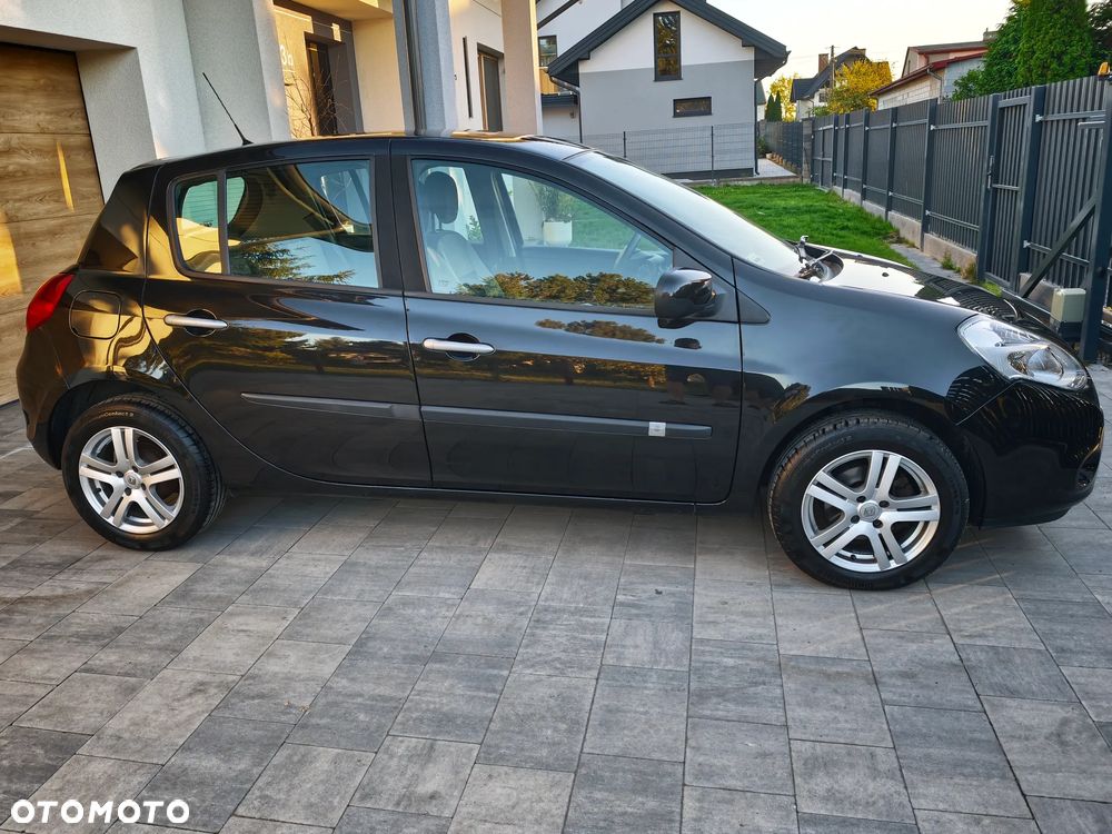 Renault Clio 1.2 16V Dynamique - 5