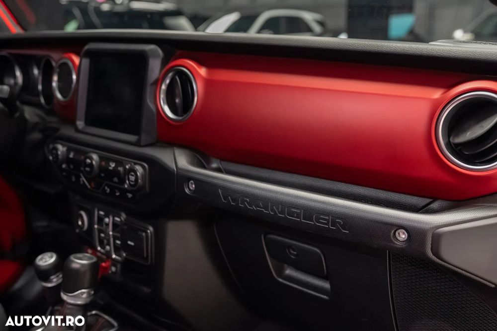 Jeep Wrangler 2.2 CRD AT8 Rubicon - 34
