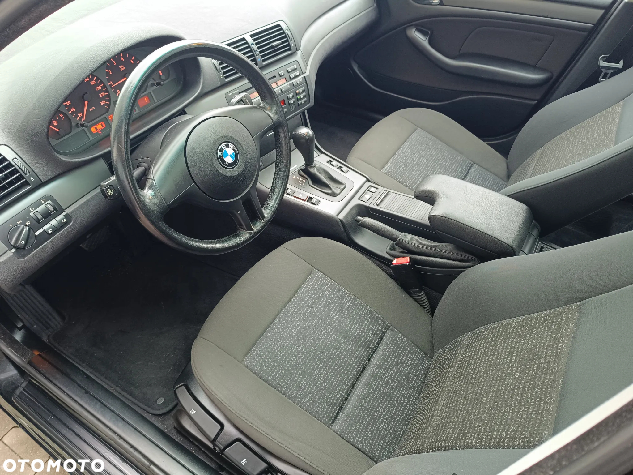 BMW Seria 3 318i Edition Lifestyle - 23