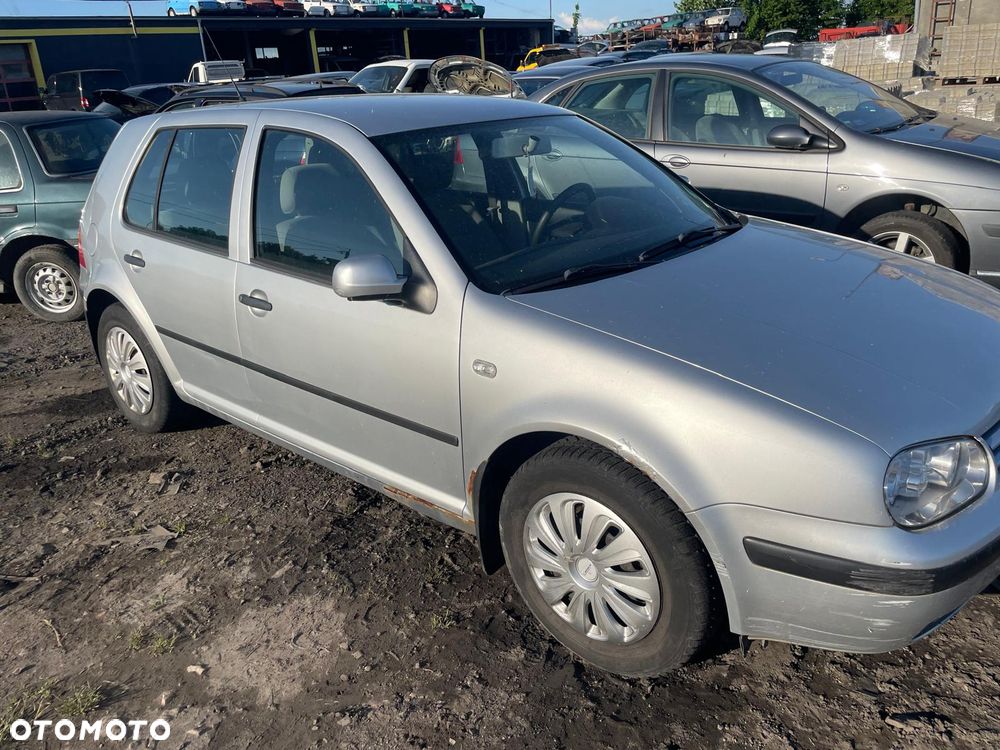 VW GOLF IV na części!!! Kolor : LA7W - 3