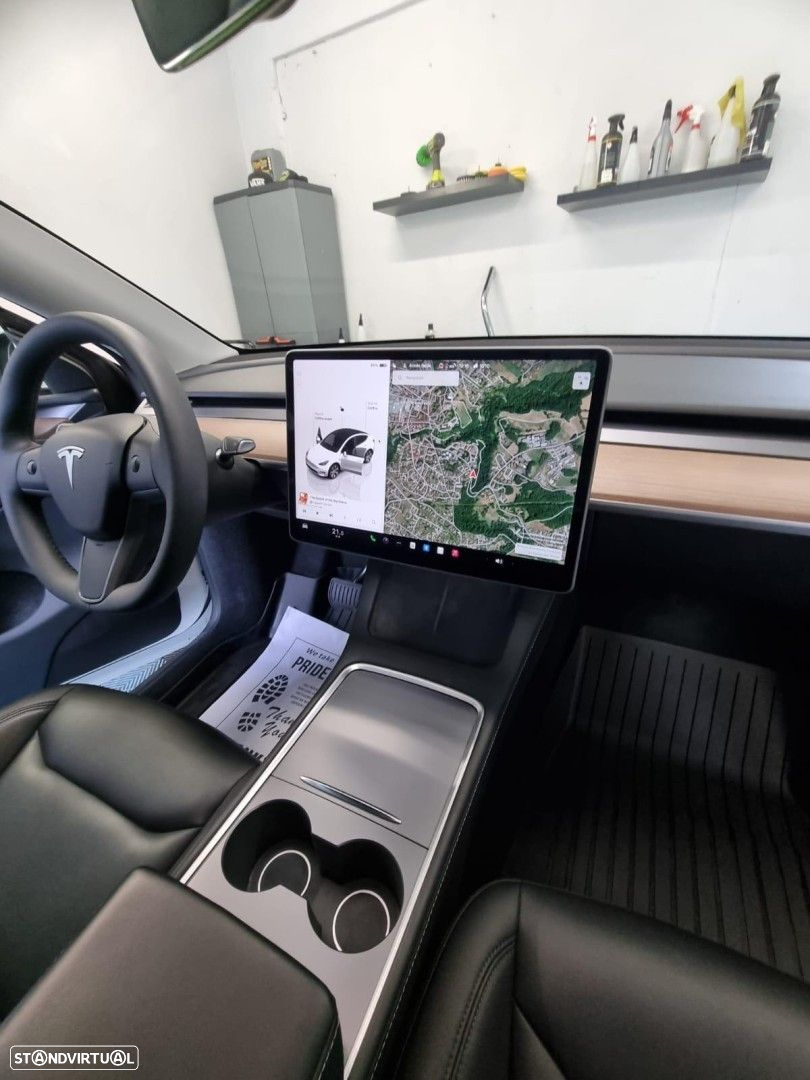 Tesla Model 3 Standard Range Plus RWD - 4