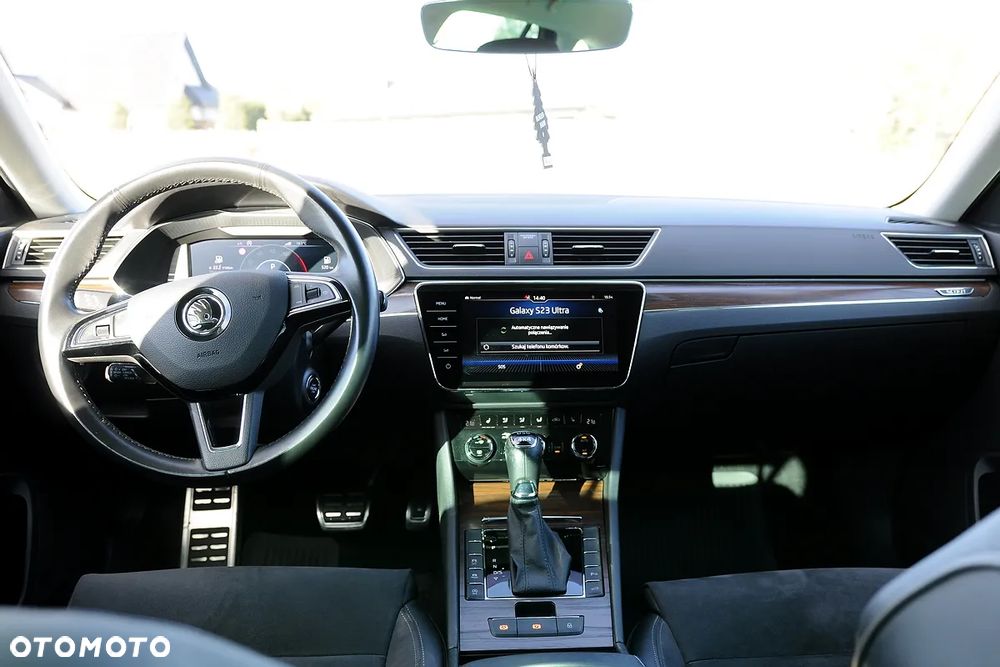 Skoda Superb Combi 2.0 TDI 4x4 DSG Scout - 11