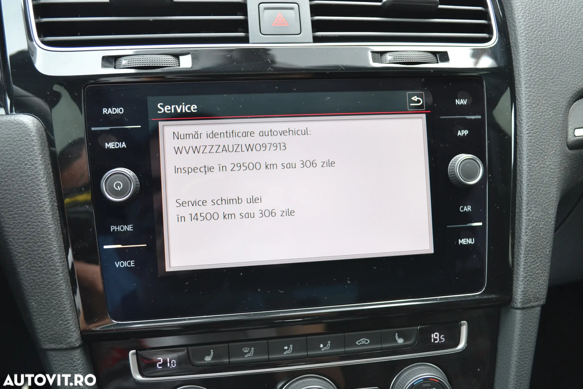 Volkswagen Golf 2.0 TSI DSG GTI Performance - 27