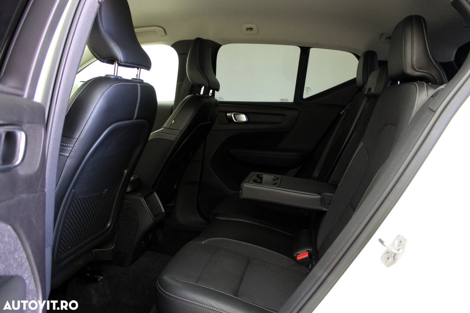 Volvo XC 40 - 9
