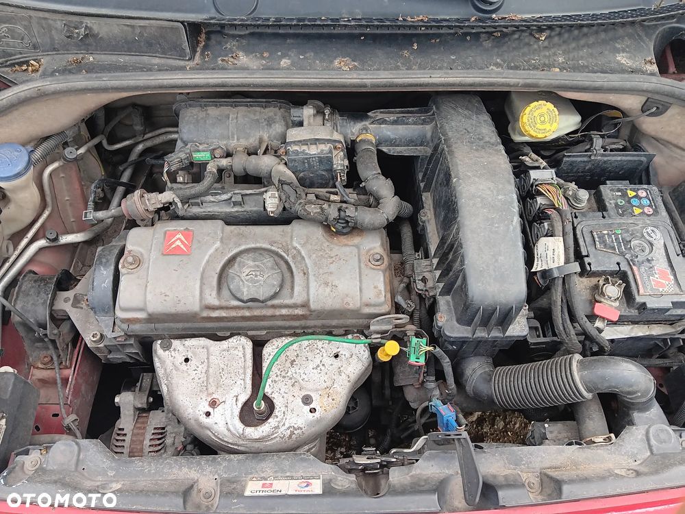 040 / SILNIK CITROEN C2 / KFV