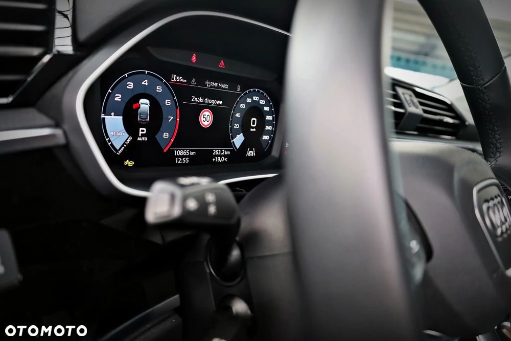 Audi Q3 Sportback - 18