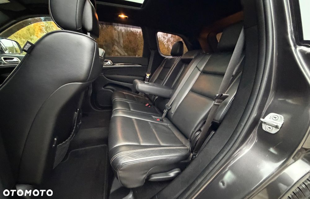 Jeep Grand Cherokee - 37