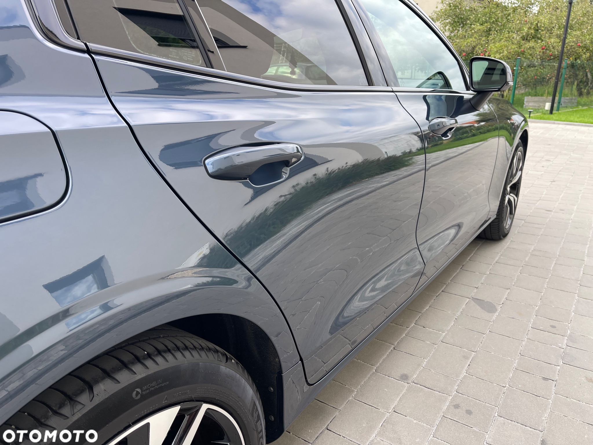 Volvo S60 B4 B Ultimate Dark - 9