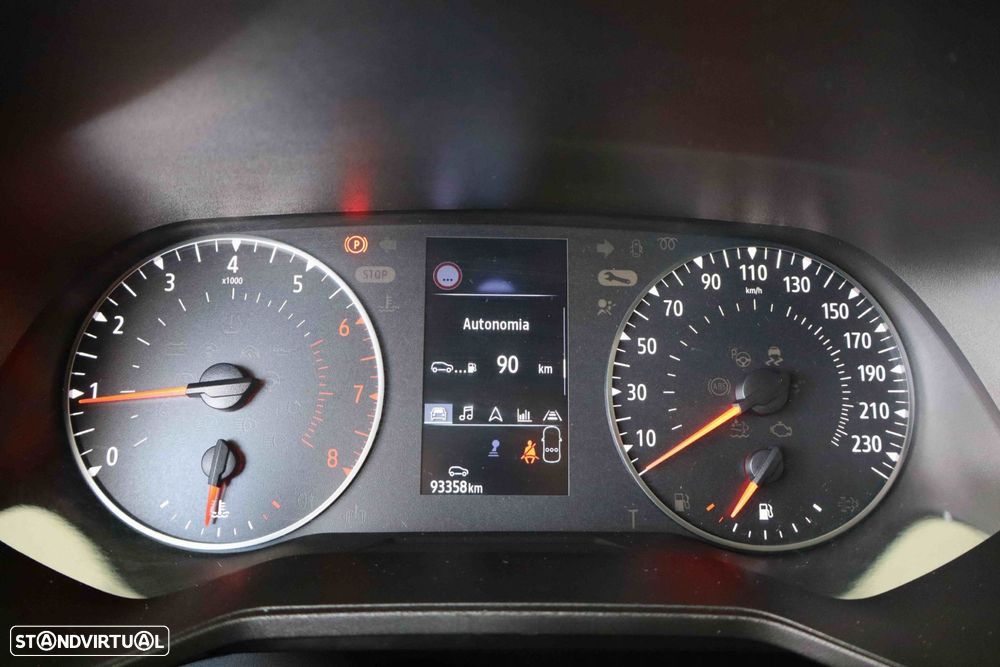 Renault Clio 1.0 TCe Evolution Bi-Fuel - 28