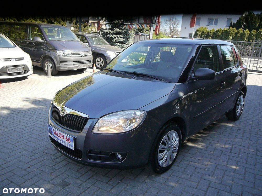 Skoda Fabia - 4