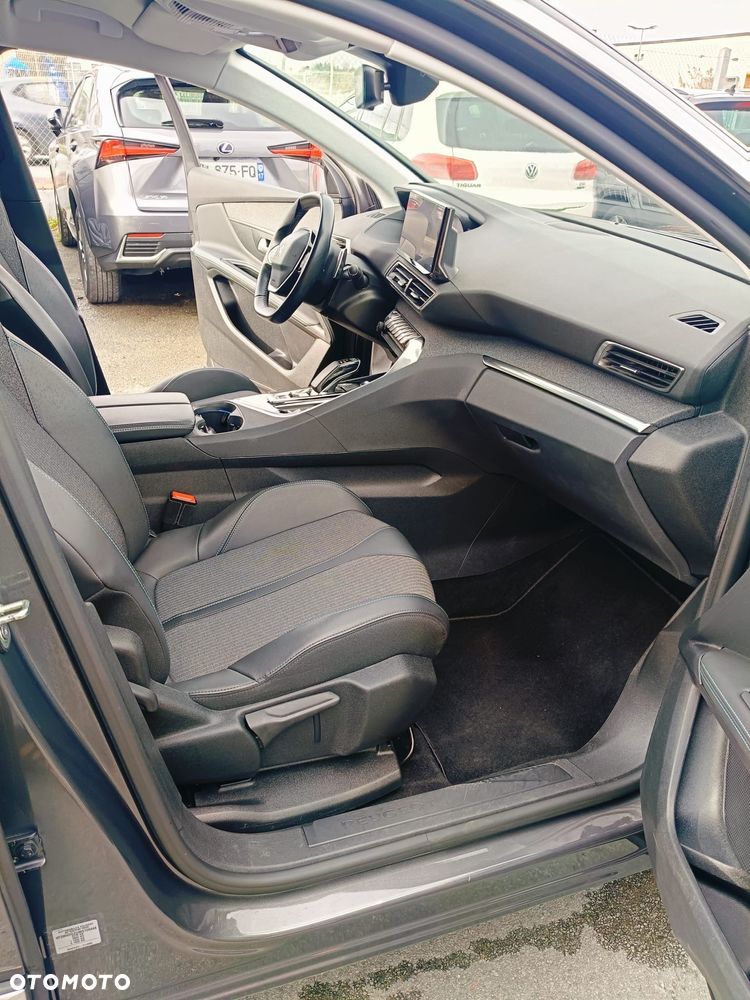 Peugeot 3008 1.6 PureTech HYbrid Allure S&S EAT8 - 7