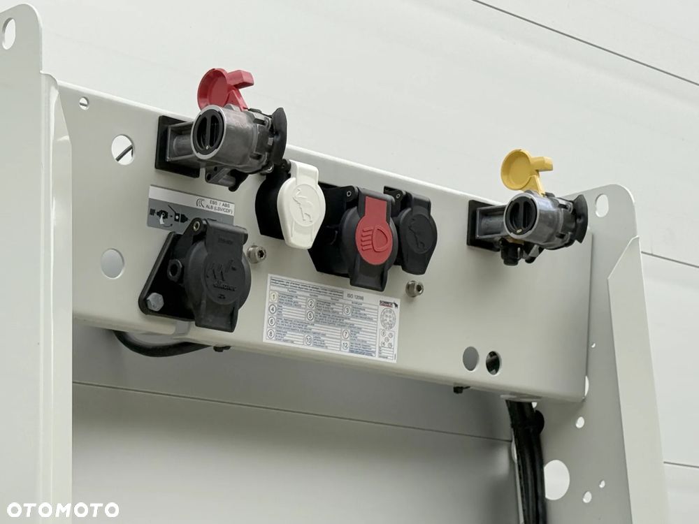 Schmitz Cargobull STANDARD - 24