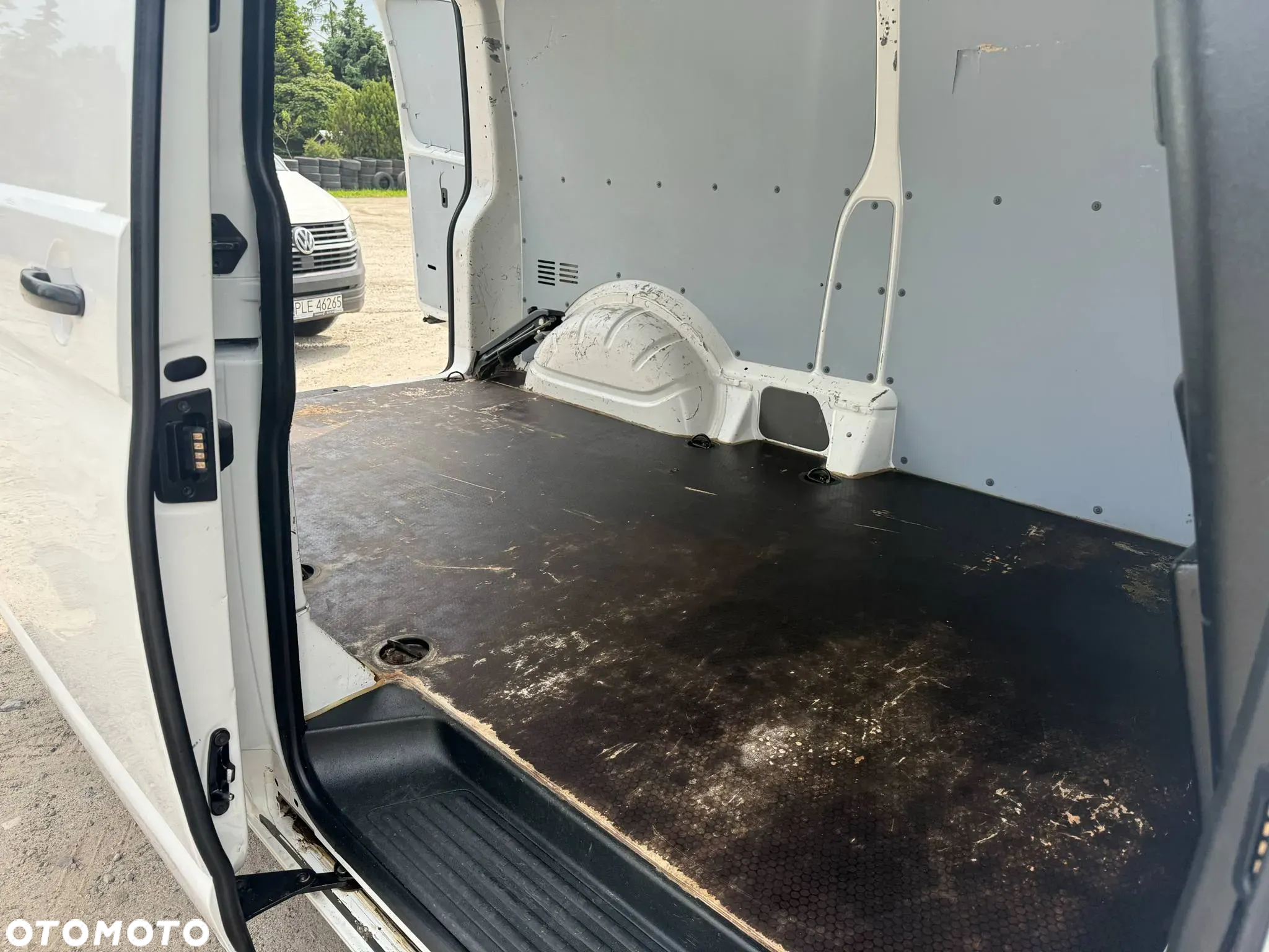 Volkswagen Transporter T6.1 - 15