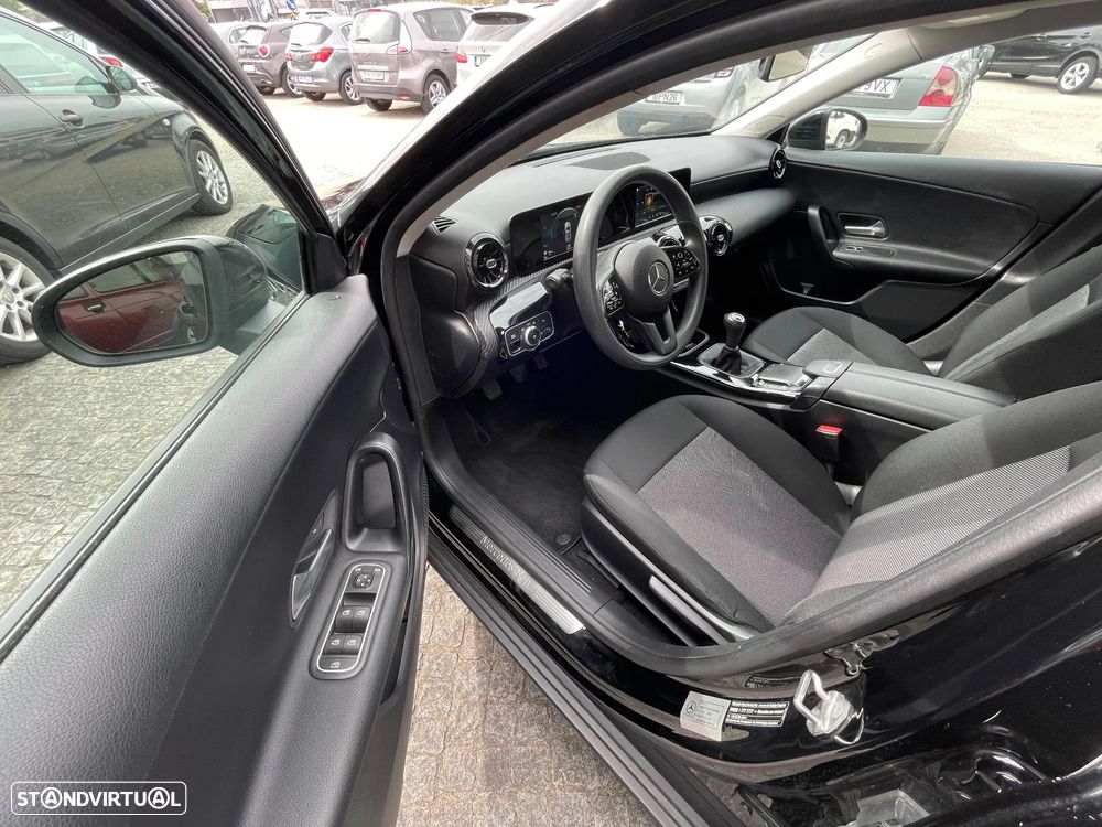 Mercedes-Benz A 160 Edition 2020 - 25
