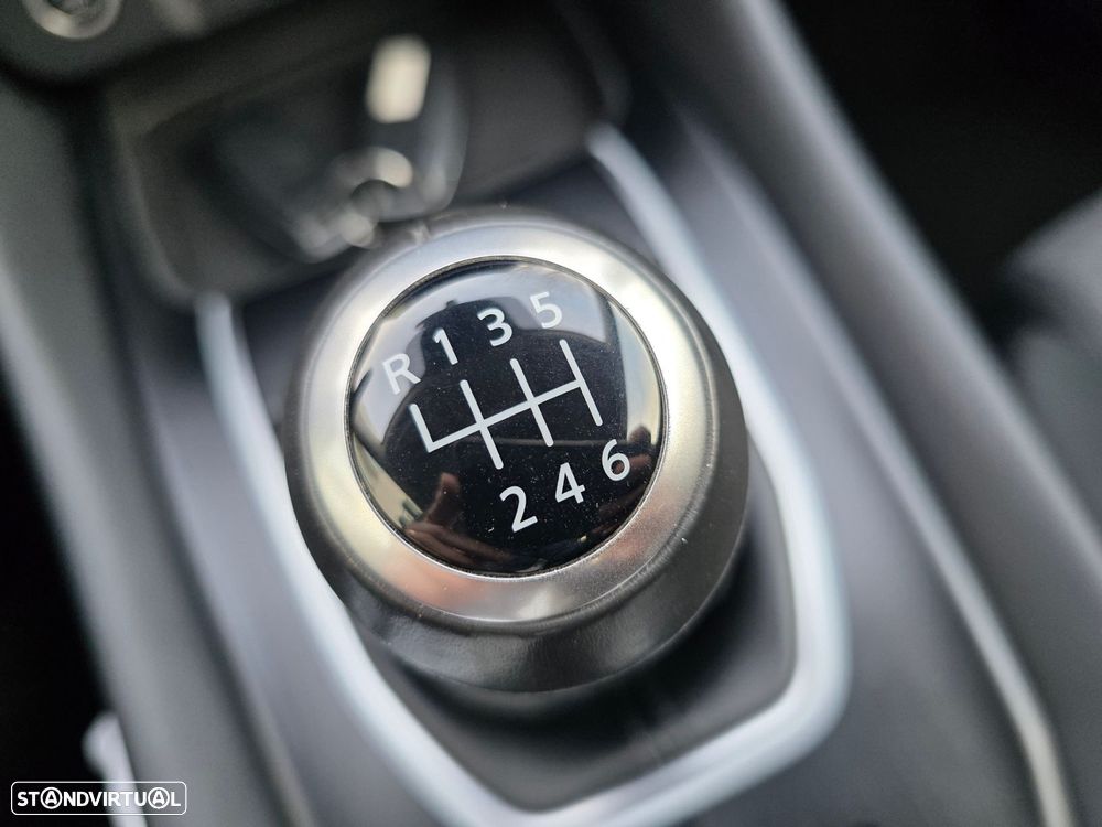 Nissan Qashqai 1.3 DIG-T N-Connecta - 21