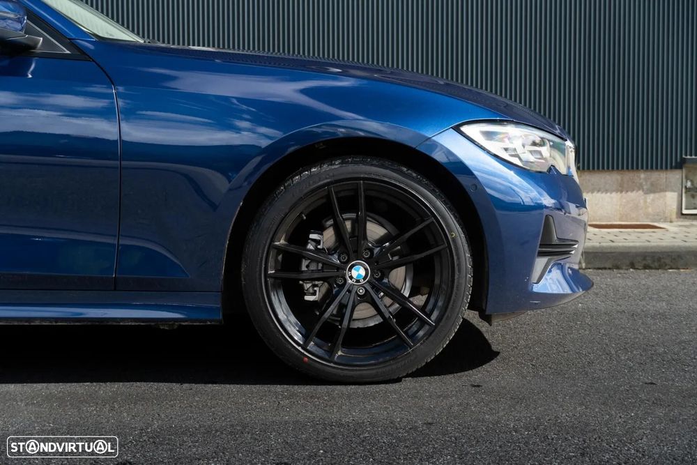 BMW 318 d Advantage Auto - 35