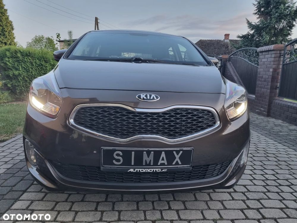 Kia Carens 1.7 CRDi 115 Fifa World Cup Edition - 20