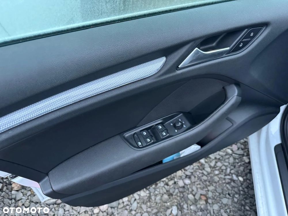 Audi A3 1.6 TDI Attraction - 16