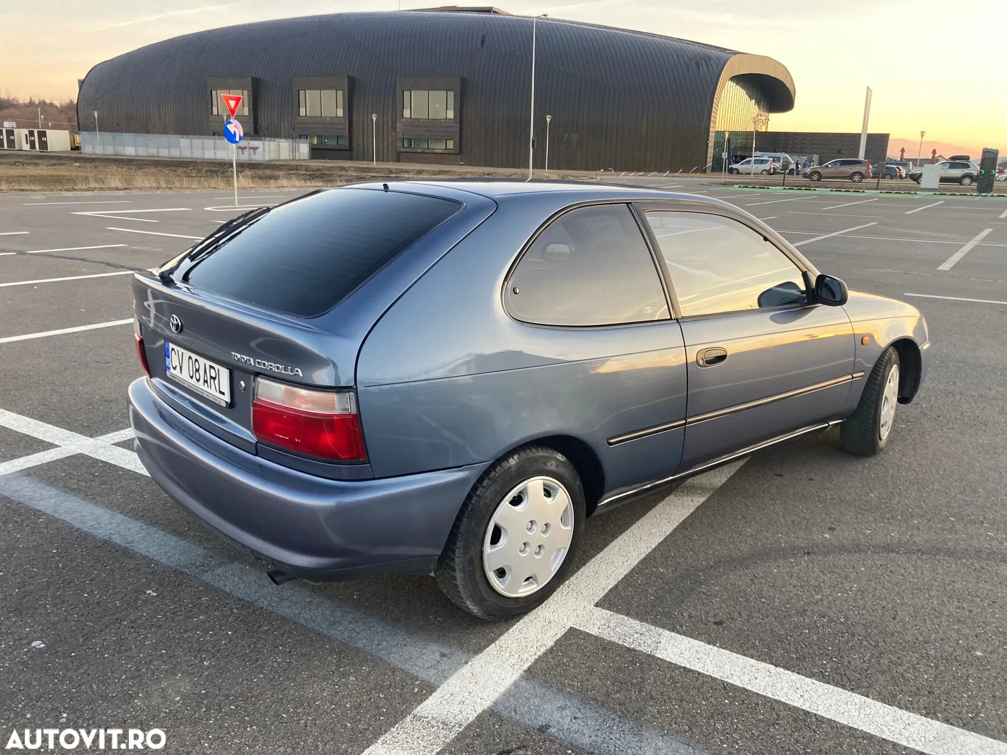 Toyota Corolla - 5