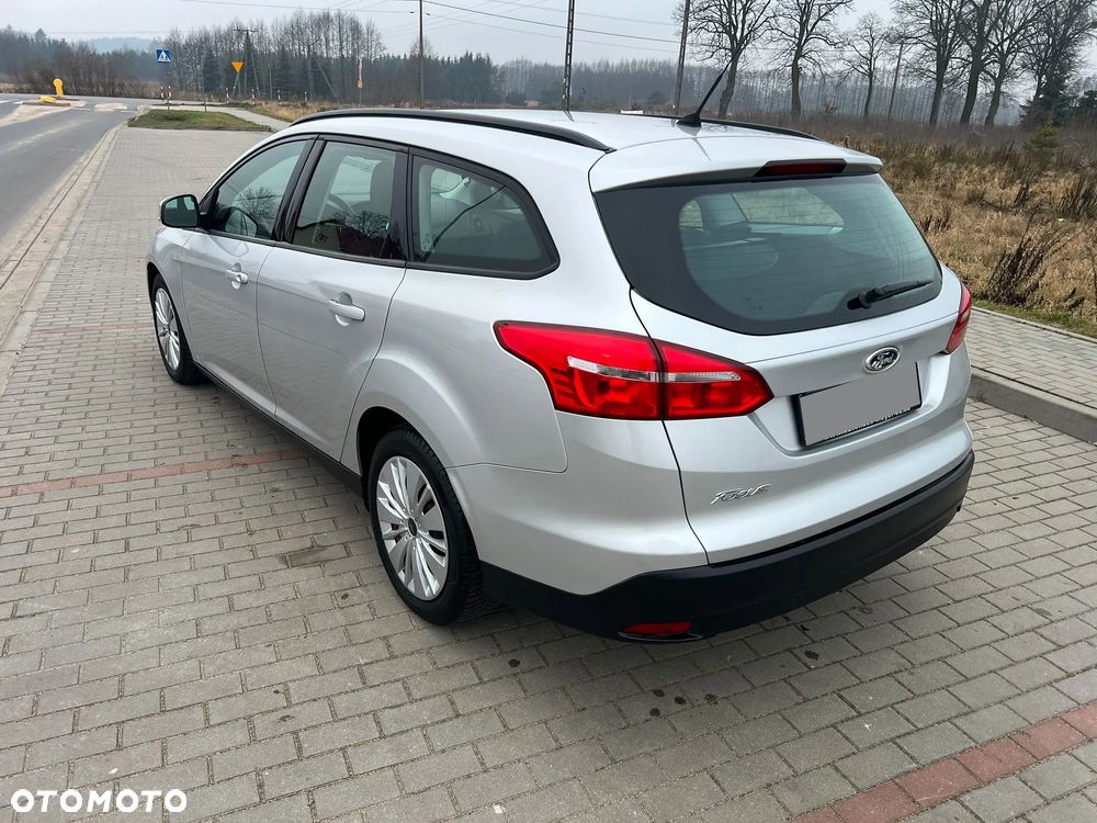 Ford Focus - 22