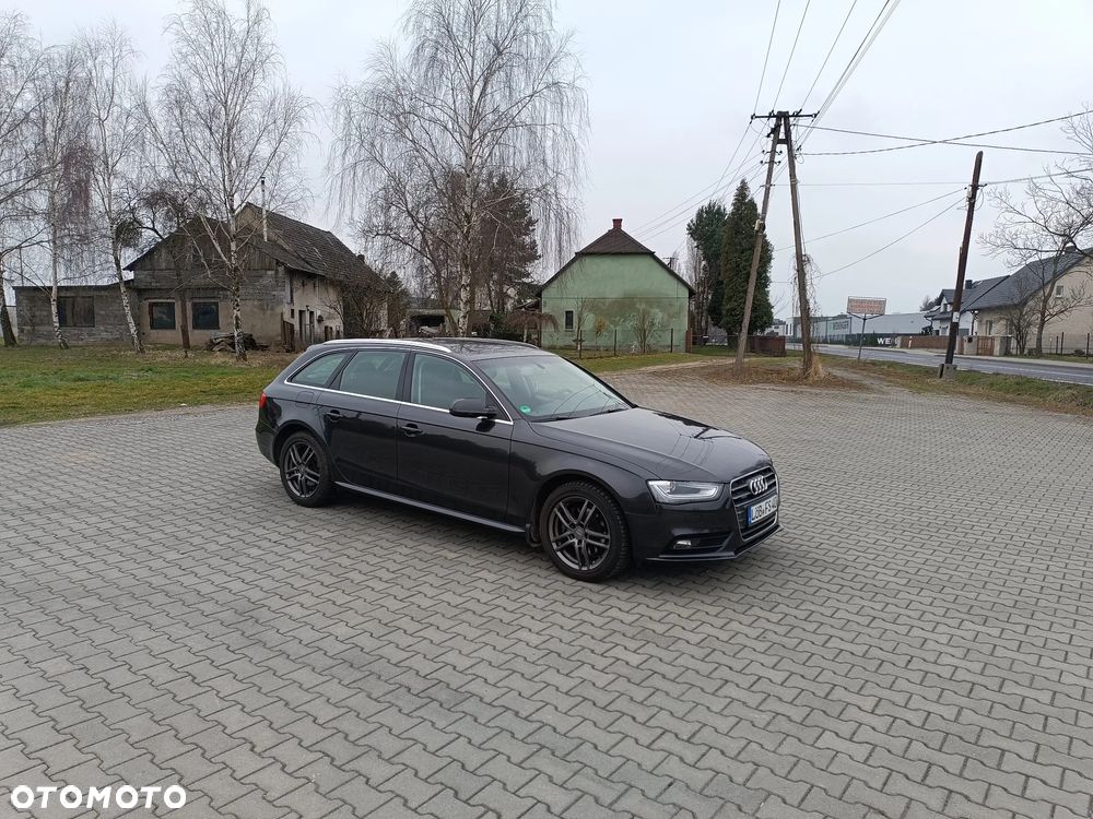 Audi A4 Avant 2.0 TDI DPF quattro Attraction - 9