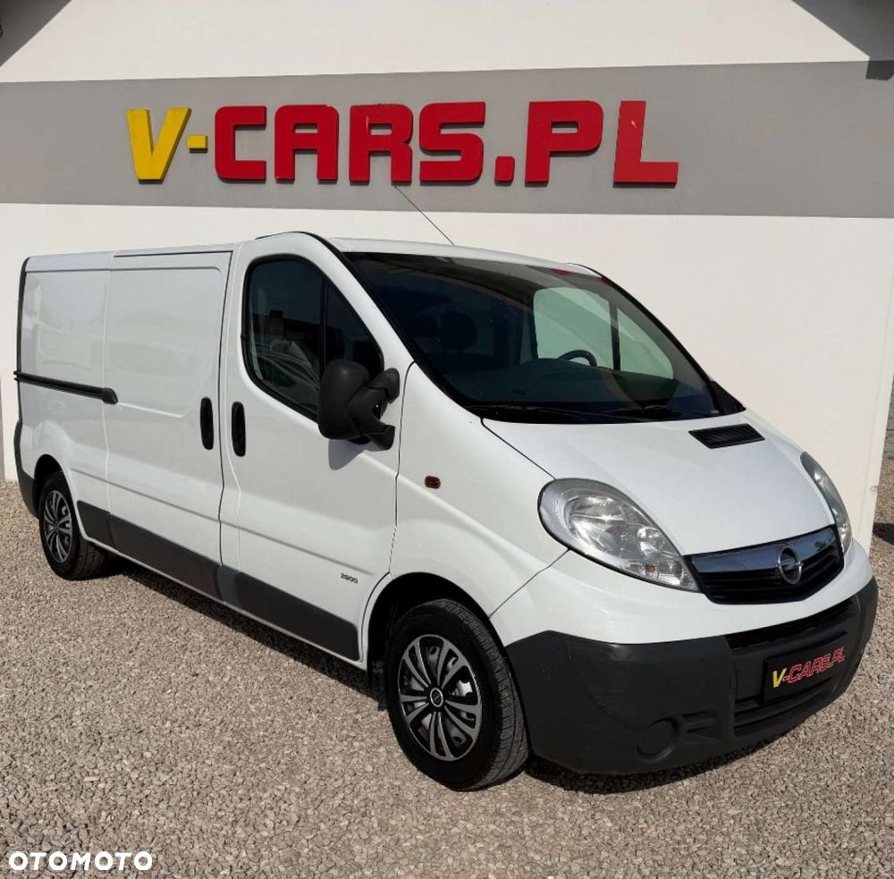 Opel Vivaro - 9