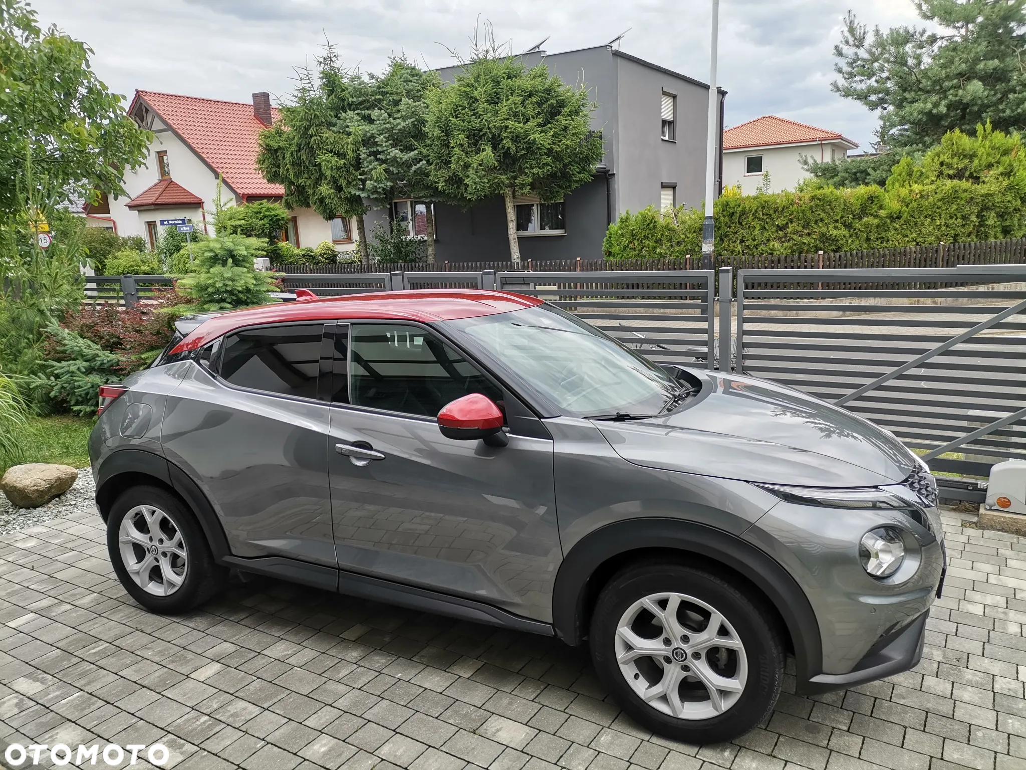 Nissan Juke - 25