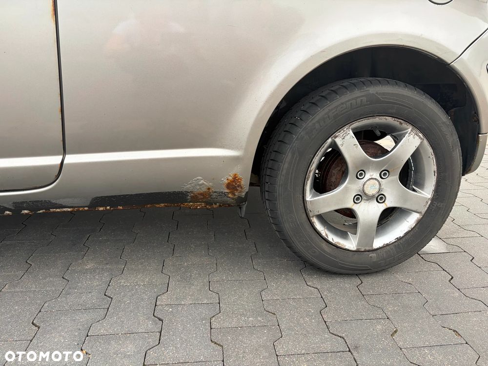 Toyota Yaris 1.4 D-4D Unlimited - 5