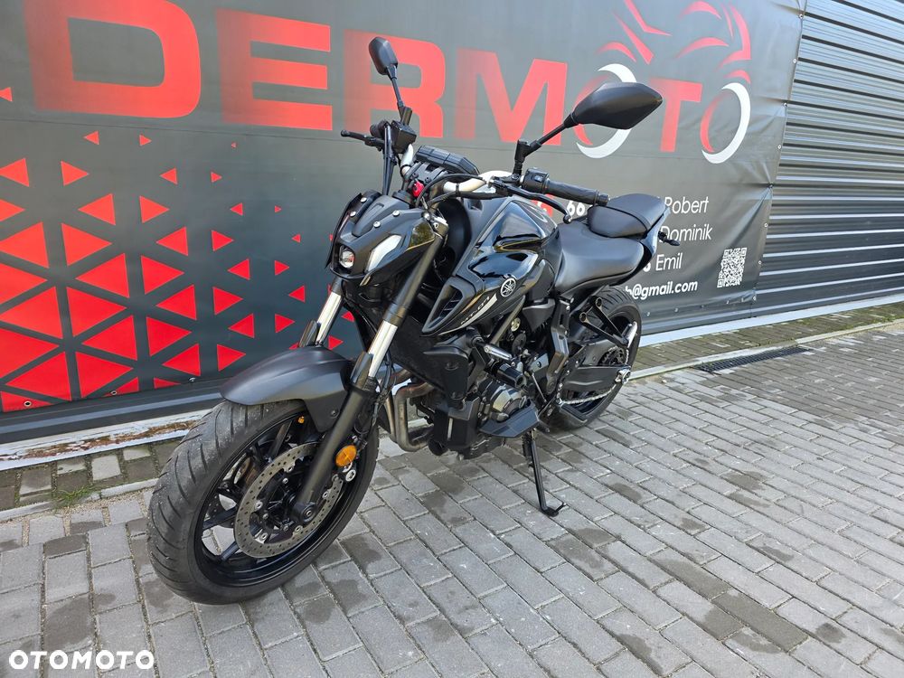 Yamaha MT - 4