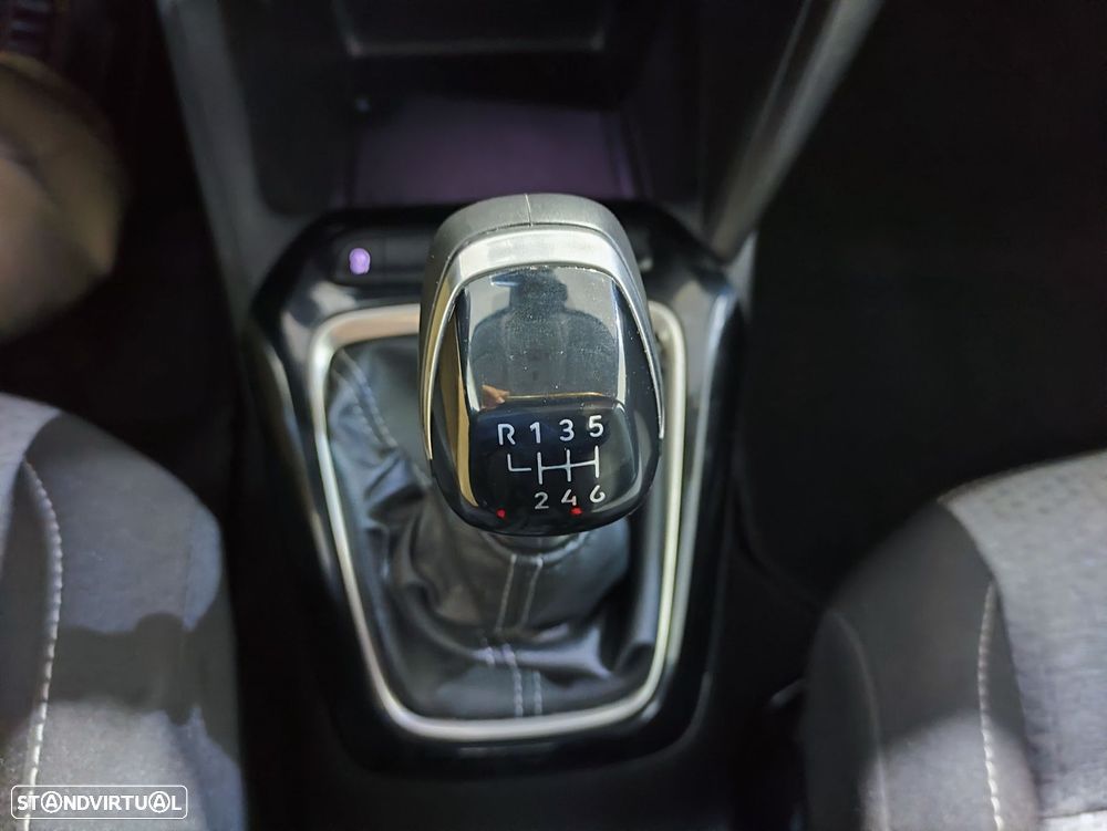 Opel Corsa 1.2 T Edition - 24