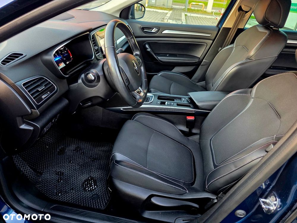 Renault Megane 1.3 TCe Intens EDC - 10