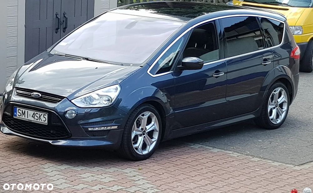 Ford S-Max 2.0 EcoBoost Titanium - 1