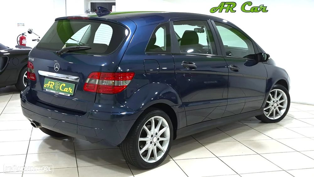 Mercedes-Benz B 150 Standard - 4