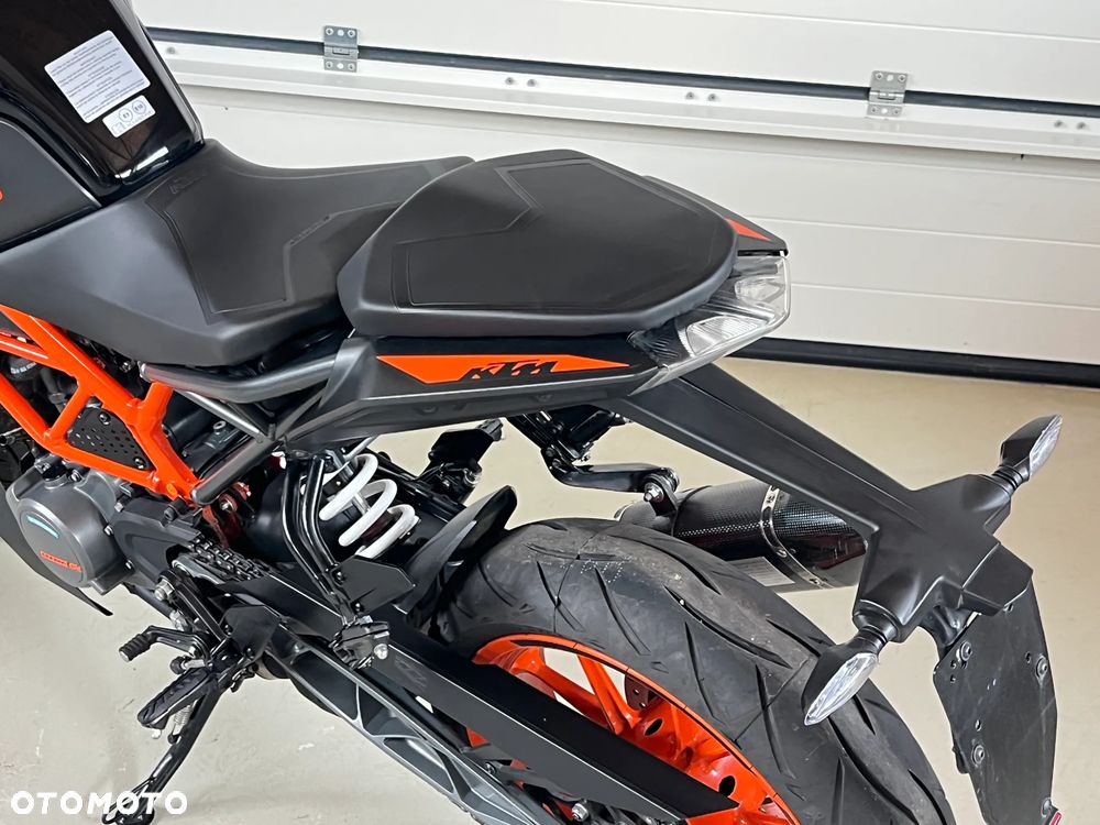 KTM Duke 125 - 17