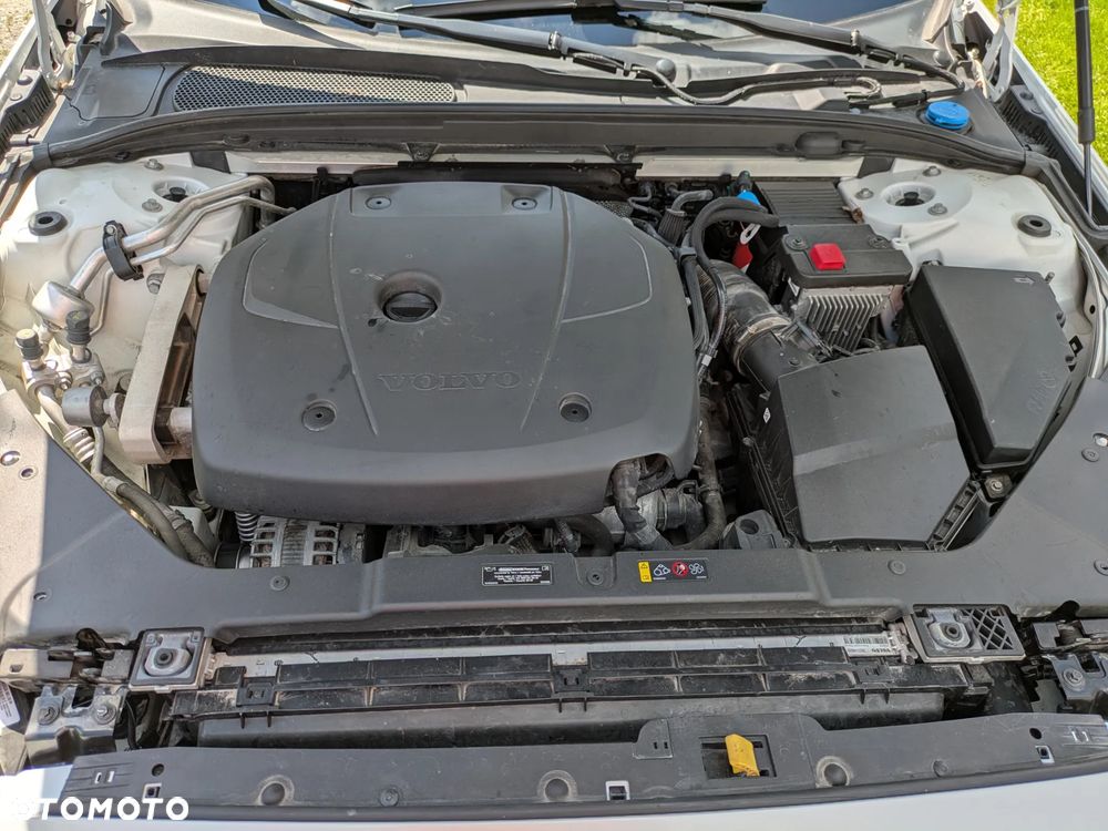 Volvo V60 T5 Geartronic Momentum Pro - 23