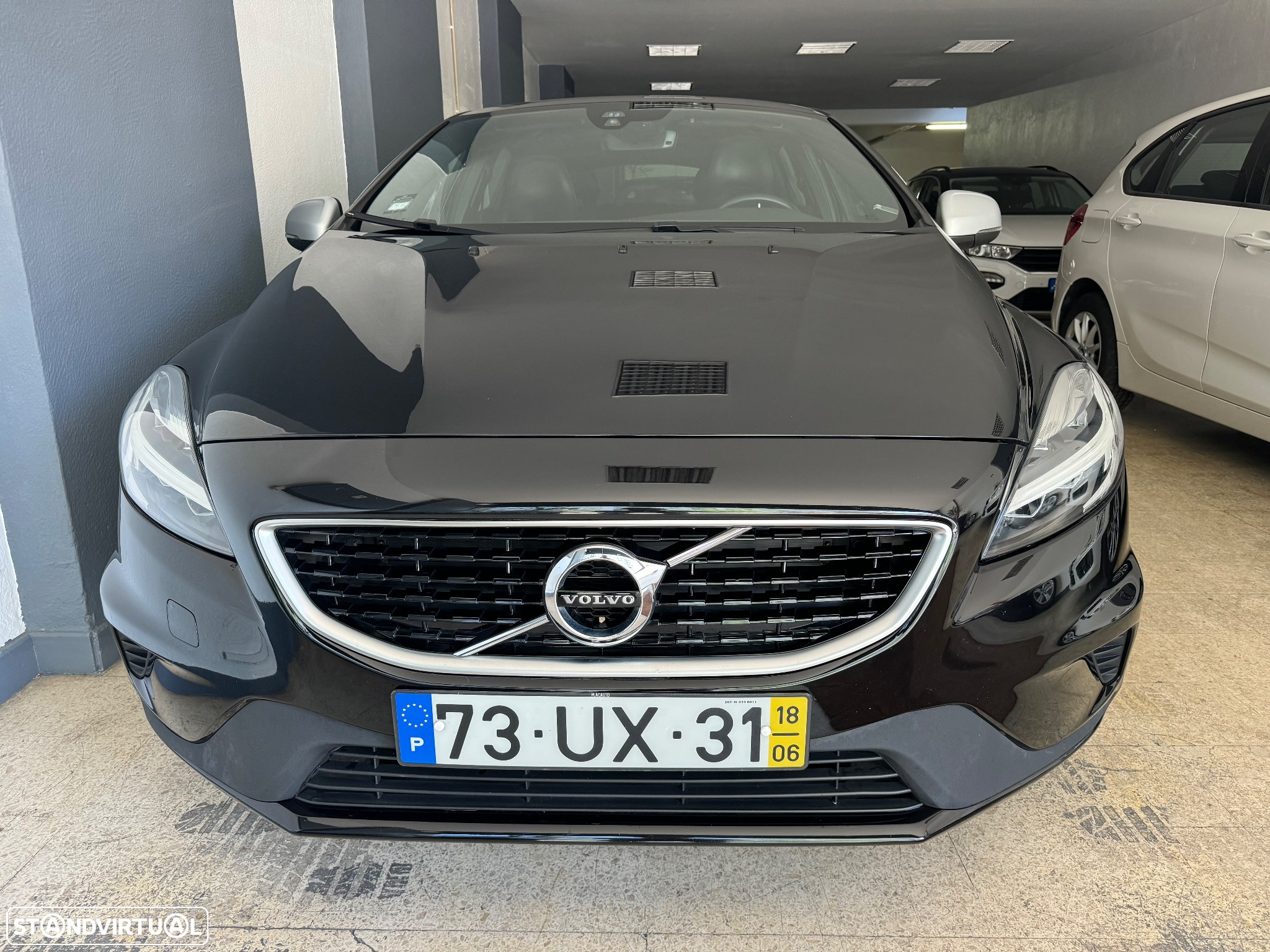Volvo V40 2.0 D2 R-Design - 8