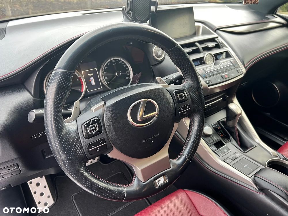 Lexus NX 200t F Sport AWD - 11