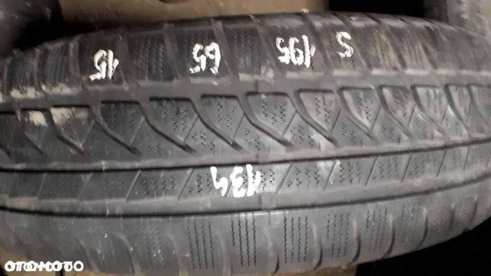 Dunlop 195/65/15 nr 134 - 1