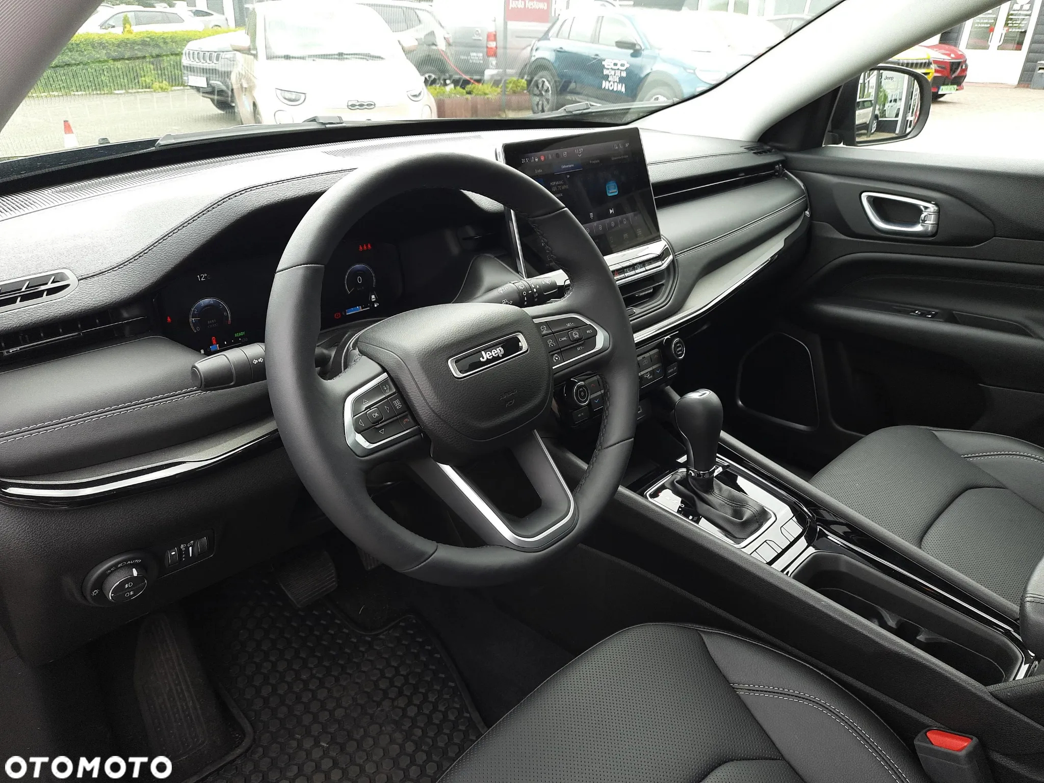 Jeep Compass - 9