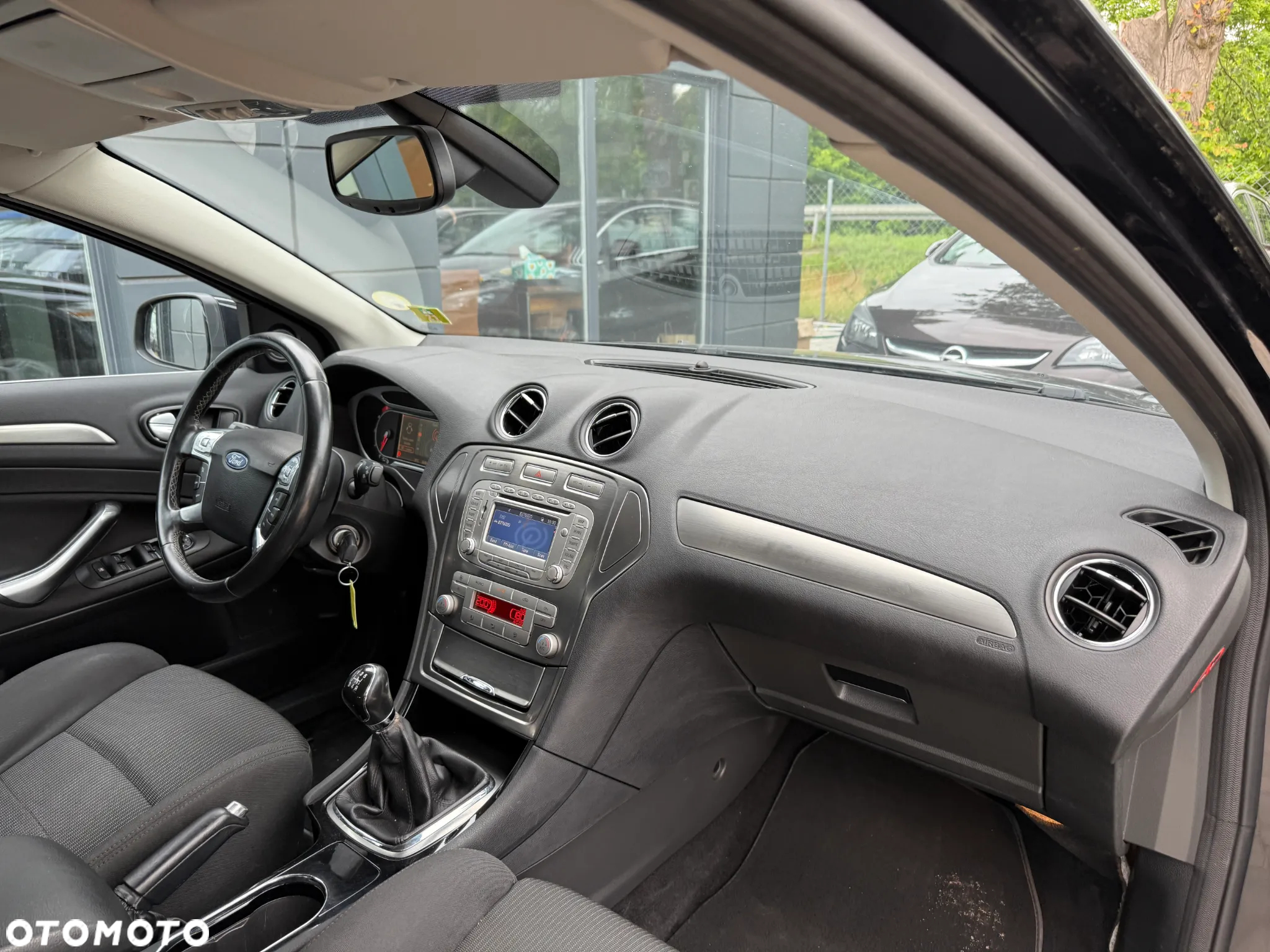Ford Mondeo 2.0 FF Titanium - 31