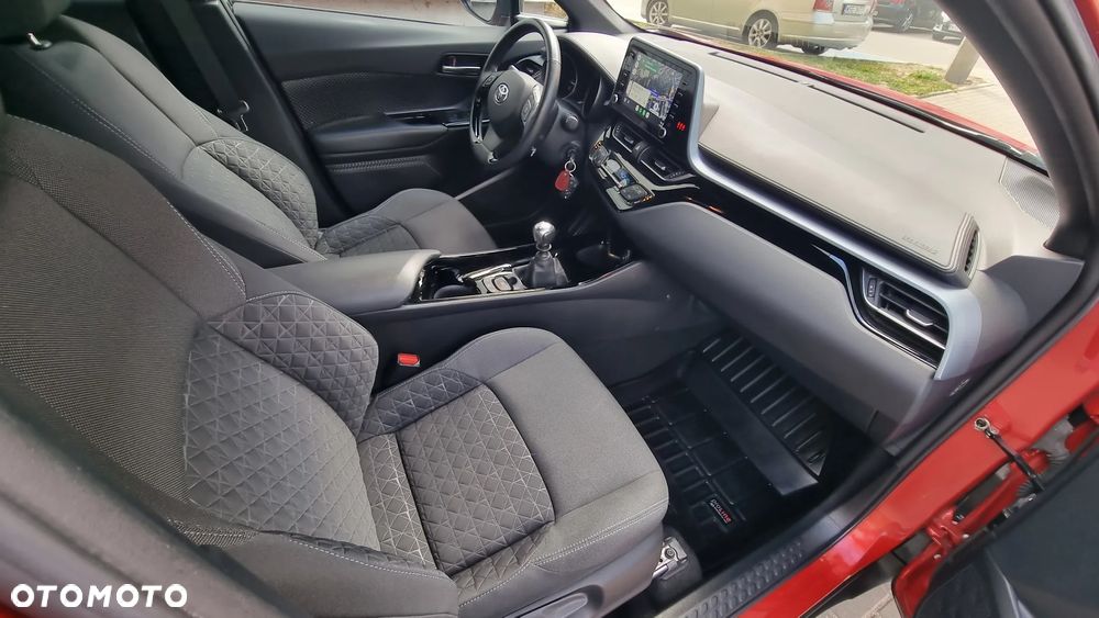 Toyota C-HR 1.2 T Premium - 32