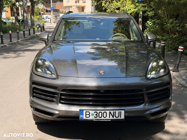 Porsche Cayenne Standard