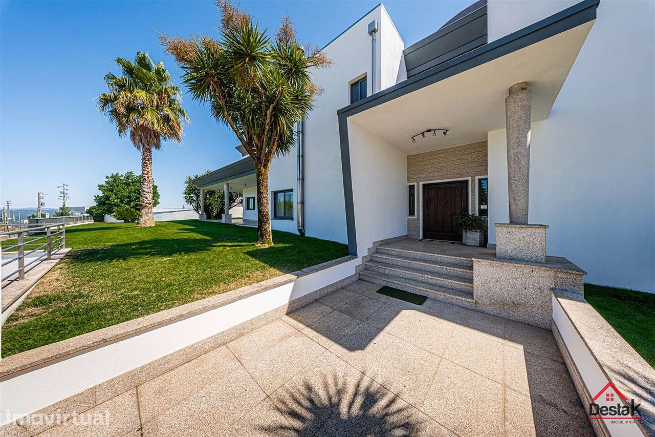 Moradia Isolada V6 com piscina em Viseu - View 3