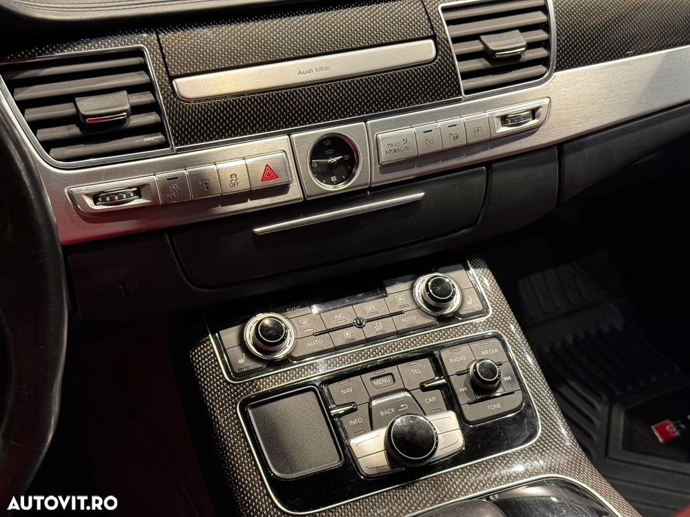 Audi A8 4.2 TDI Quattro Tiptronic - 33