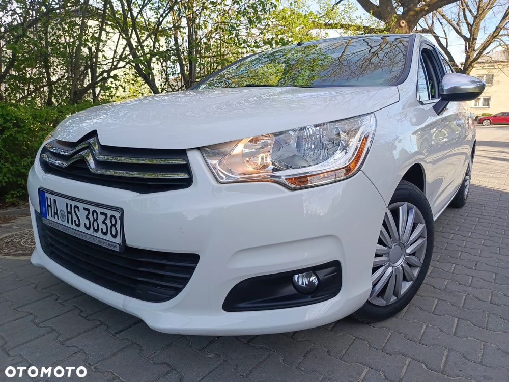 Citroën C4 e-HDi 115 Selection - 4