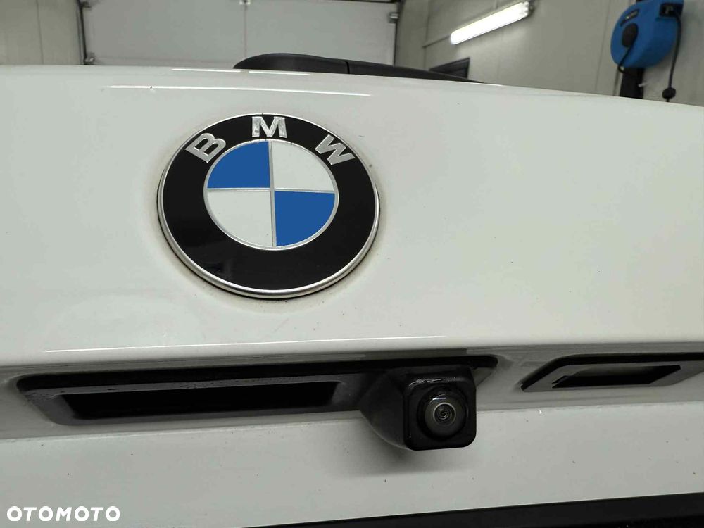 BMW Seria 1 120i Edition Colorvision - 27