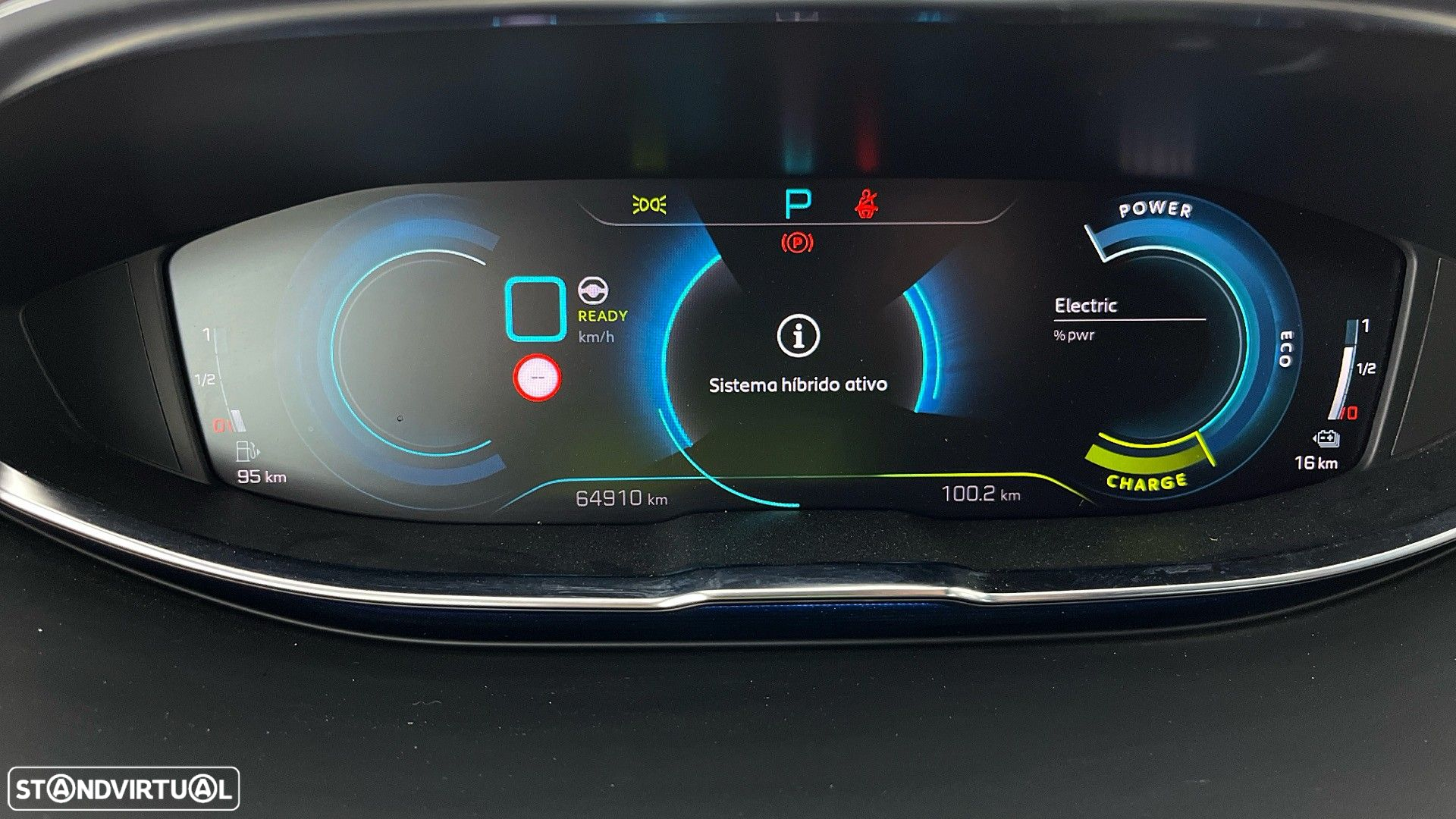 Peugeot 3008 1.6 Hybrid GT Pack e-EAT8 - 39