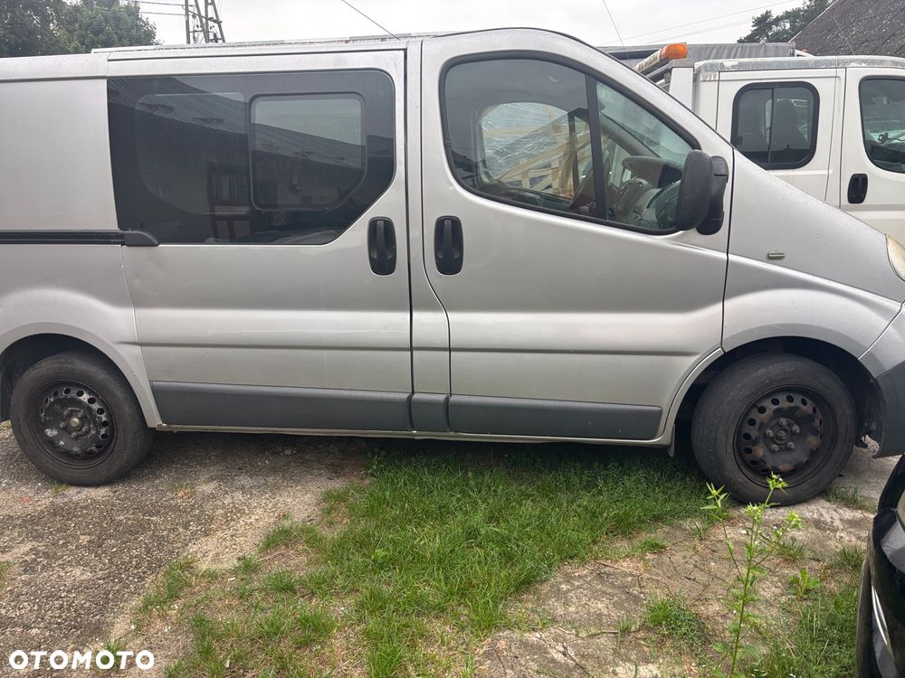 Opel vivaro - 6
