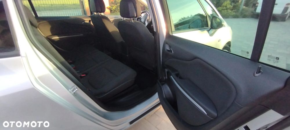 Opel Zafira Tourer 2.0 CDTI Edition - 14